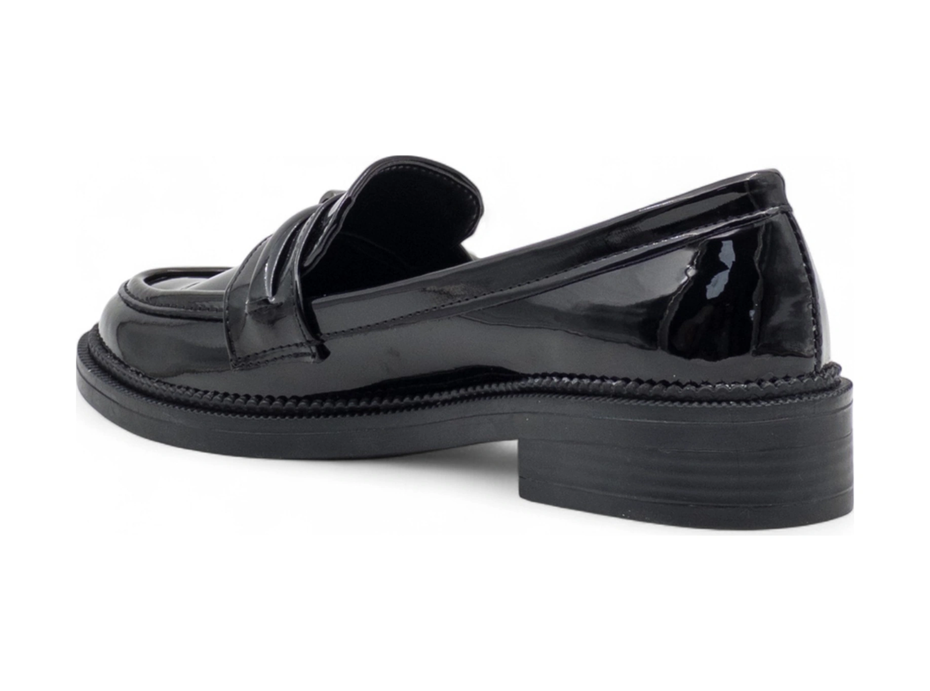 Trendy 0701 Toka Detaylı Rugan Kadın Loafer Siyah