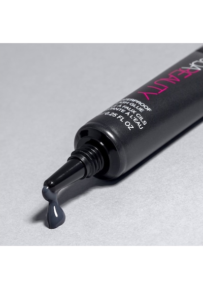 Huda Beauty Waterproof Kirpik Yapıştırıcı 7 G