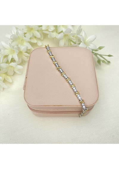 Xoxo Bileklik Yüksek Kalite 316 L Paslanmaz Çelik Silver-Gold 18 CM Çok Renkli Xoxo Bileklik Yüksek Kalite 316 L Paslanmaz Çelik Silver-Gold 18 CM Çok Renkli