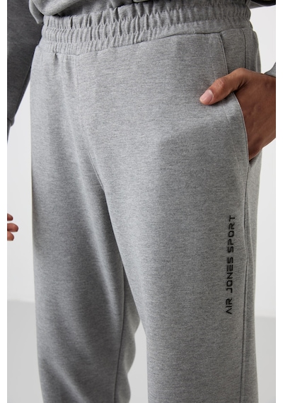 Tommy Life Gri Melanj Pamuklu Kalın Yumuşak Dokulu Comfort Fit Baskılı Erkek Eşofman Takım - 85253 GRİ MELANJ Tommy Life Gri Melanj Pamuklu Kalın Yumuşak Dokulu Comfort Fit Baskılı Erkek Eşofman Takım - 85253 GRİ MELANJ