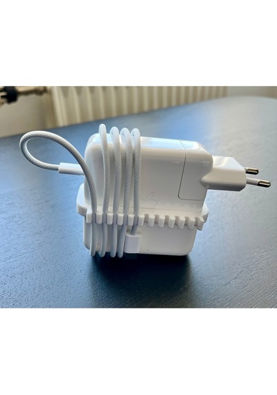 Macbook Uyumlu 61w Şarj Aleti Kablo Düzenleyici