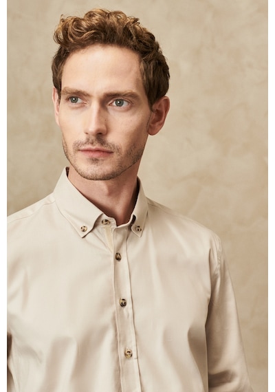 AC&Co / Altınyıldız Classics Erkek Bej Slim Fit Dar Kesim Düğmeli Yaka Gabardin Desenli Gömlek 4A2023100059BEJM Bej