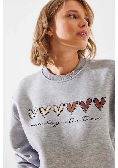 Shade Kadın Üç İplik Şardonlu Renkli Kalp Baskılı Sweatshirt Mbhs007 60601007 - Gri Melanj