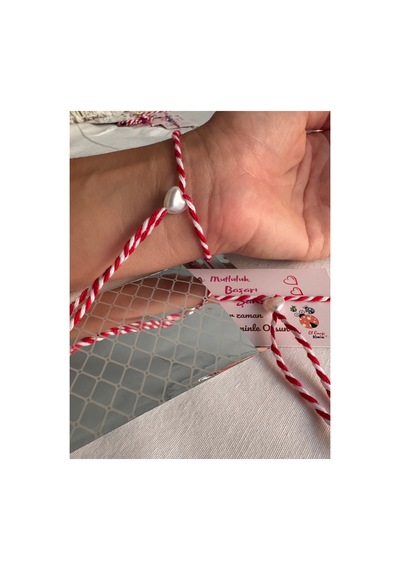 20 Adet Kalpli Marteniçka Şans Bilekliği Kartlı Jelatinli Beyaz Beyaz