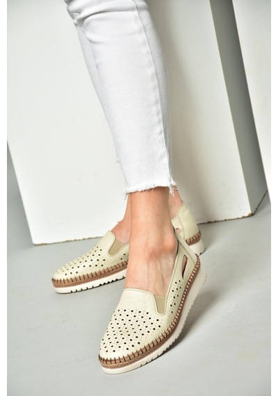 Fox Shoes P555501103 Bej Hakiki Deri Kadın Ayakkabı Bej