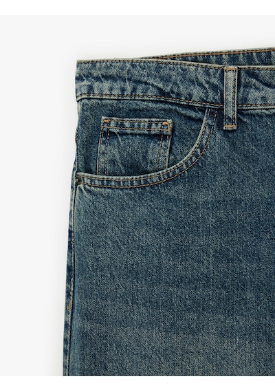 Koton Pamuklu Cepli Normal Bel Vintage Straight Fit Jean Pantolon Koyu İndigo 7wam40256nd Koton Pamuklu Cepli Normal Bel Vintage Straight Fit Jean Pantolon Koyu İndigo 7wam40256nd