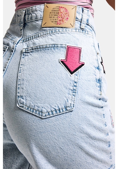 it's basic Kadın Ice 4s6-3 Relax Mom Fit Emoji Nakış Detaylı Özel Tasarım Denim Şort Ice Rengi