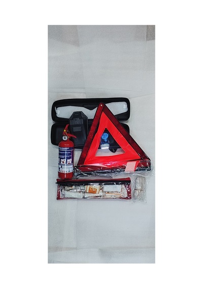 Trafik Seti İlk Yardım Seti & 3 Yıl & 1 Kg Yangın Tüpü Seti