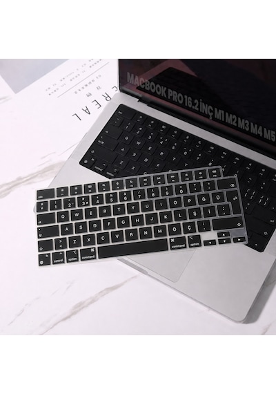 Macbook Air 15.3 İnç M2 M3 M4 M5 A2941 A3114 A3241 A3448 Uyumlu Türkçe Q Klavye Koruyucu Siyah Diğer