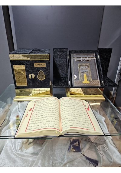 Kişiye Özel Kabe Maketli Hafız Boy Kuranı Kerim Seti