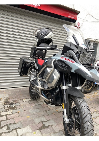 Adventurer Motosiklet Yan Çanta Seti Mat Siyah Kaplama Sticker Etiket Modeli