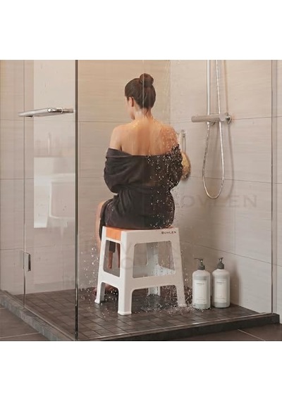 Küçük Boy Kaymaz Tabanlı Ev Ofis Taburesi - 120 Kg Taşıma Kapasiteli Kaymaz Banyo Taburesi - Çocuk Taburesi - 31x35x35 Cm Turuncu Açık Bej