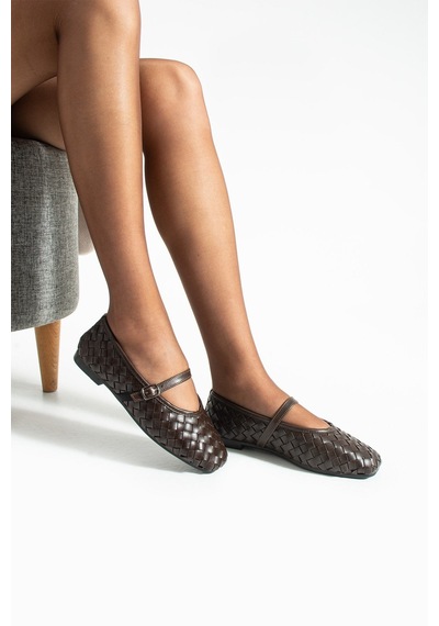 Dabab Shoes Elvıa Acı Kahve Kadın Örgü Dokulu Bilekten Bantlı Tokalı Mary Jane Düz Ayakkabı Babet Acı Kahverengi Dabab Shoes Elvıa Acı Kahve Kadın Örgü Dokulu Bilekten Bantlı Tokalı Mary Jane Düz Ayakkabı Babet Acı Kahverengi