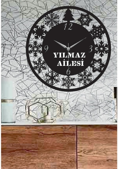 Kişiye Özel Yeni Yıl Temalı Ahşap Duvar Saati Siyah