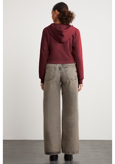 Grimelange Delıa Kadın Crop İçi Polarlı Fermuarlı Organik Pamuklu Kapüsonlu Kordonlu Bordo Sweatshirt Bordo Grimelange Delıa Kadın Crop İçi Polarlı Fermuarlı Organik Pamuklu Kapüsonlu Kordonlu Bordo Sweatshirt Bordo