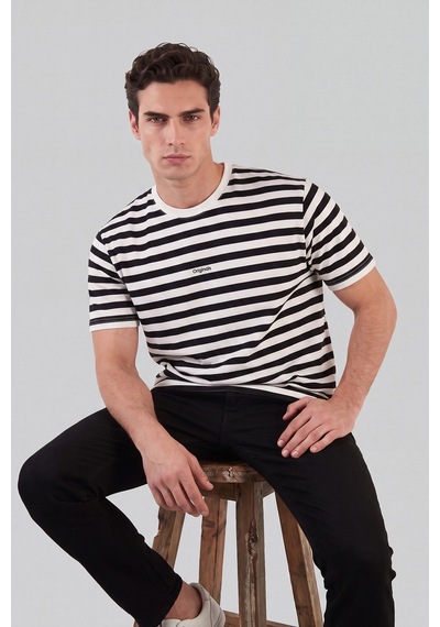 Buratti Çizgili Pamuklu Relaxed Fit Bisiklet Yaka T Shirt Erkek T Shirt 5904078 Siyah