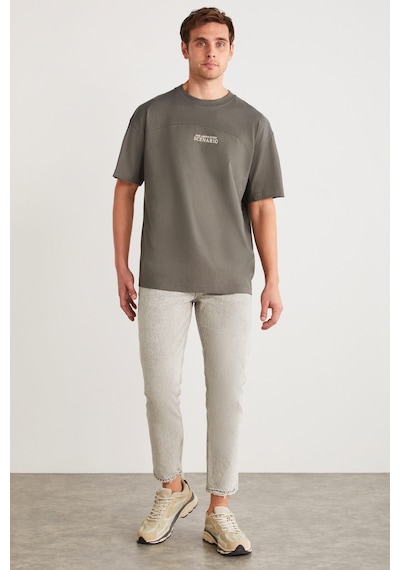 Grımelange Lorenzo Erkek Özel Dokulu Kumaşlı %100 Pamuk Düğme Detaylı Normal Gri T-shirt Grımelange Lorenzo Erkek Özel Dokulu Kumaşlı %100 Pamuk Düğme Detaylı Normal Gri T-shirt