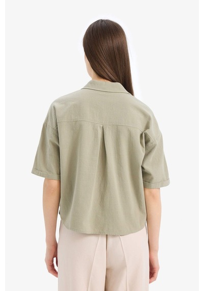 DeFacto 	Boxy Fit Basic Düz Kısa Kollu Gömlek V2523AZ25SPKH461