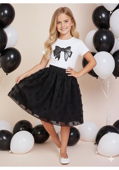 Dıgıl Kids Kız Çocuk Kurdele Ve Çiçek Desenli T-shirt Etek Takım Siyah - Beyaz Dıgıl Kids Kız Çocuk Kurdele Ve Çiçek Desenli T-shirt Etek Takım Siyah - Beyaz