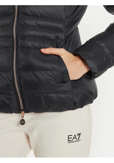 Emporio Armani Emporıo Armanı Kadın Mont 6dtb04-tn88z-0210 6dtb04-tn88z-0210 Siyah Siyah