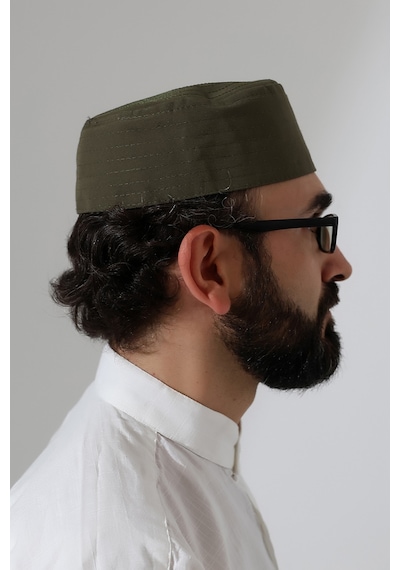 Elif Vav Nakışlı Kalıp Namaz Takkesi - Haki Haki