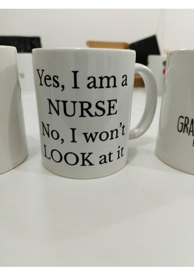 Yes I Am A Nurse Kupa - Hemşire Komik Seramik Bardak Sağlık Çalışanı Hediyesi 325ml Beyaz - Çok Renkli