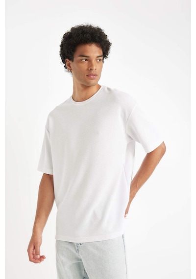 DeFacto Comfort Regular Fit Rahat Kesim Bisiklet Yaka Kısa Kollu Ağır Kumaş Basic Düz Tişört B4444AX24AUWT34
