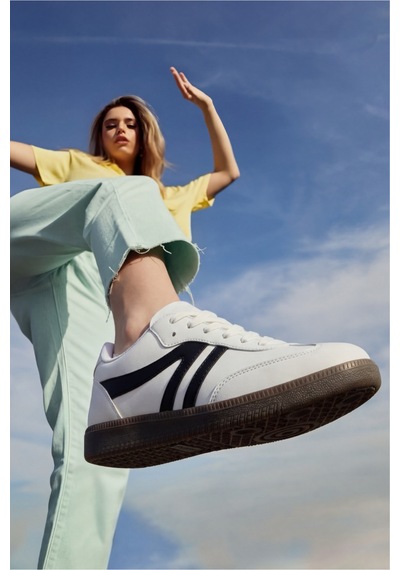 Beyaz Ortopedik Günlük Kadın Sneaker Ayakkabı-254 Beyaz