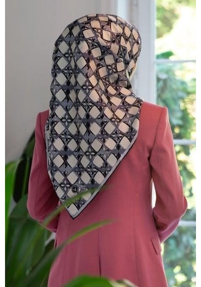 Vissona Tivil İpek Eşarp 60994 - 5 - 0003 - 0028 Krem Gri Batik Desen krem