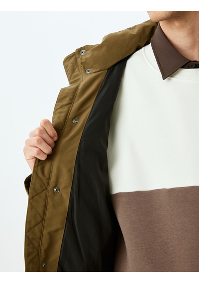 Koton Etiket Detaylı Slim Fit Kapşonlu Şişme Mont Haki 5wam20040hw Haki