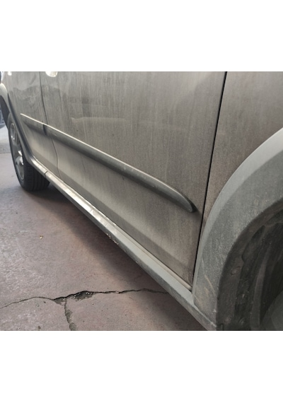 Dacıa Sandero Stepway Yan Kapı Çıtası Kapı Koruma Bandı Çıta