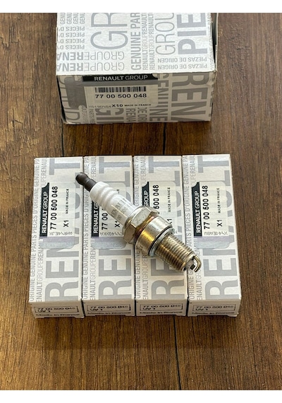 Mais Buji Takımı 4 Adet Buji Renault 9 E.m / Megane 2.0 8v / Laguna 2.0 8v / Renault 19 Krbrtr 7700500048