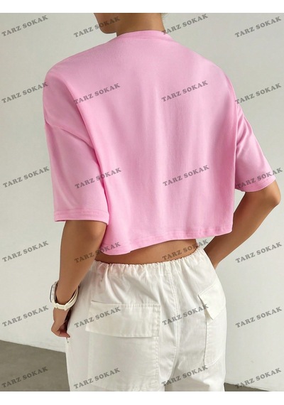 Flood Of Style Crop Ckod-232913 Sun & Letter Grafikli Düşük Omuz Kısa Pembe