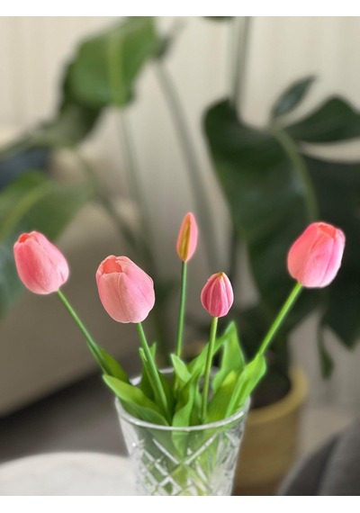 Yapay Lale Premium Islak Dokulu, Pembe, 42 Cm, 5 Kafa, Tek Demet, İç Mekan Dekorasyonu Çok Renkli