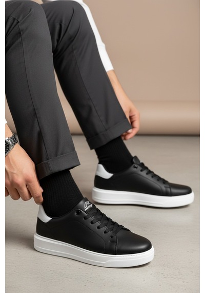 Enoch Topuk Detaylı Beyaz Tabanlı Bağcıklı Erkek Sneaker Siyah Beyaz