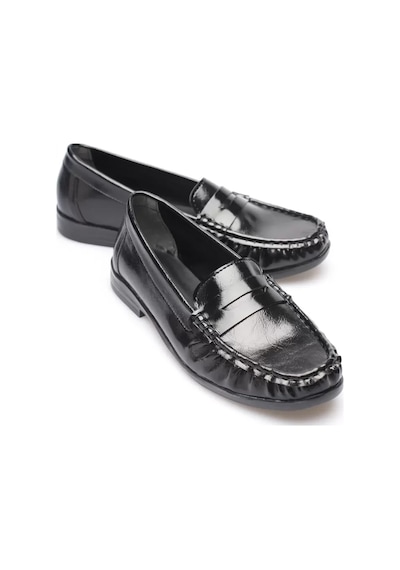 Trendella Siyah Parlak Deri Görünümlü Penny Loafer Tr88ms02a