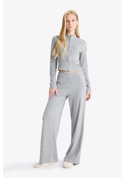 Defacto Beli Lastikli Flare Fit Geniş Paça Eşofman Altı F0991AX25WN Gri Defacto Beli Lastikli Flare Fit Geniş Paça Eşofman Altı F0991AX25WN Gri