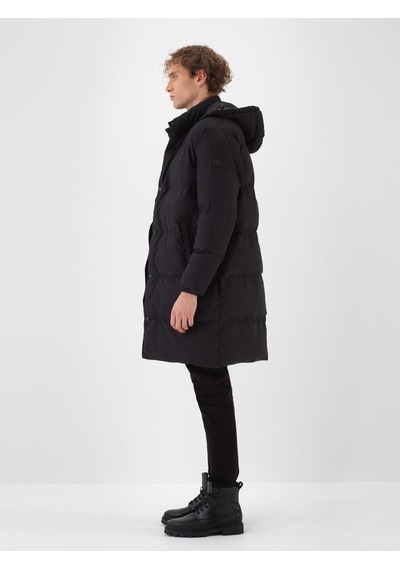 Siyah Formunu Koruyan Regular Fit Mont 190543