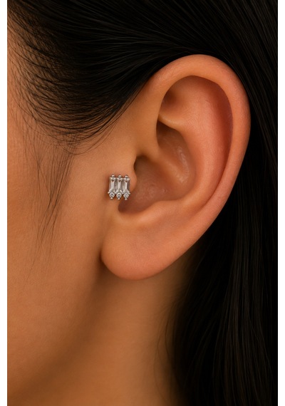 Sertifikalı 316l Çelik Üçlü Baget Ve Yuvarlak Taşlı Premium Gümüş Renk Tragus Ve Helix Piercing