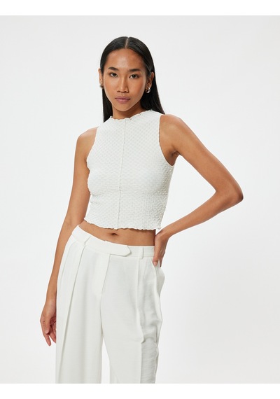 Koton Halter Yaka Atlet Dokulu Slim Fit Ekru 4wak10286ek Ekru