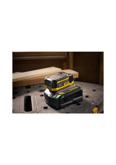 Stanley - Fatmax Sfmcb204-xj Fatmax 18v/4.0 Ah Sfmcb204 Lityum İyon, Kendi Kendine Deşarj Yok, Hafıza Etkisi Yok, 3 Kademeli Led Şarj Durumu Göstergesi, Tüm V20 Akü Ürünleri İçin Kullanılabilir