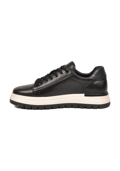 Voyager Siyah Hakiki Deri Hafızalı Taban Erkek Casual Ayakkabı Sneaker M387 M