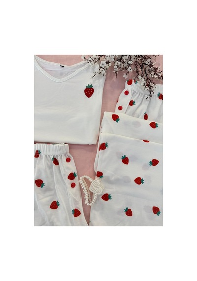 Mh Moony Homewears 3'lü Fragaria Çilek Yumuşacık Pijama Takımı Yeşil Ve Kırmızı Mh Moony Homewears 3'lü Fragaria Çilek Yumuşacık Pijama Takımı Yeşil Ve Kırmızı