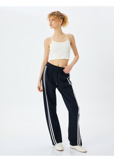Koton İp Askılı Kolsuz Slim Fit Crop Bluz Ekru 5sal30048ık Ekru Koton İp Askılı Kolsuz Slim Fit Crop Bluz Ekru 5sal30048ık Ekru