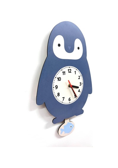 Sallanan Sarkaçlı Penguen Desenli Çocuk Odası Duvar Saati Çok Renkli