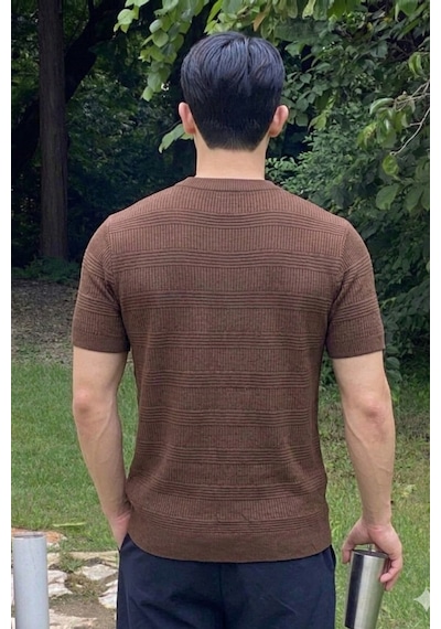 Tarz Cool Fitilli Triko Tişört Erkek Slim Fit Yazlık Premium Basic Üst Kahverengi