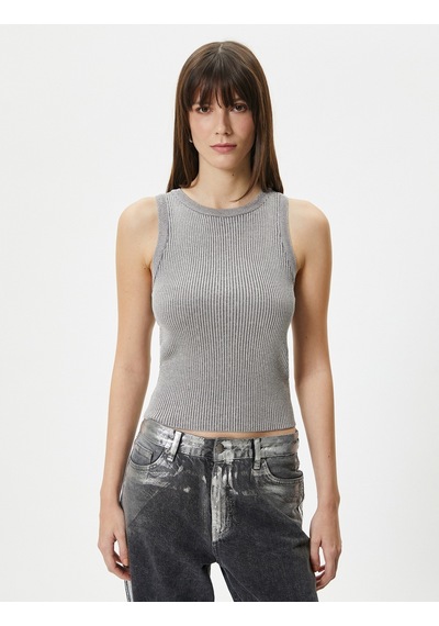 Koton Halter Yaka Fitilli Atlet Simli Viskon Karışımlı Gümüş 4sak30027ht 4SAK30027HTGM1