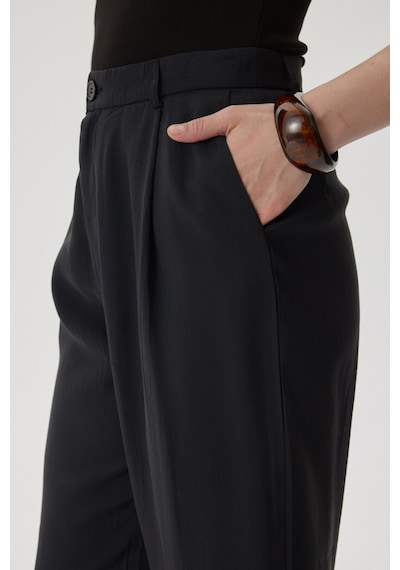 Buly Pile Detaylı Pantolon Siyah