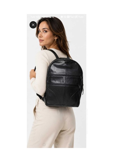 Levano Leather Hakiki Dana Derisi Siyah Kadın Sırt Çantası Çok Bölmeli, Fermuarlı, Ayarlanabilir Askılı Günlük Deri Çanta Siyah