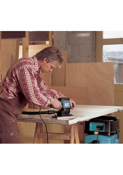 Makita 9046 Titreşim Zımpara 600 W 115 x 229 MM
